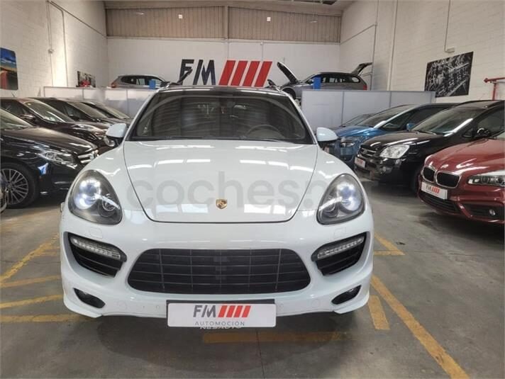 PORSCHE Cayenne 4.8 GTS Tiptronic